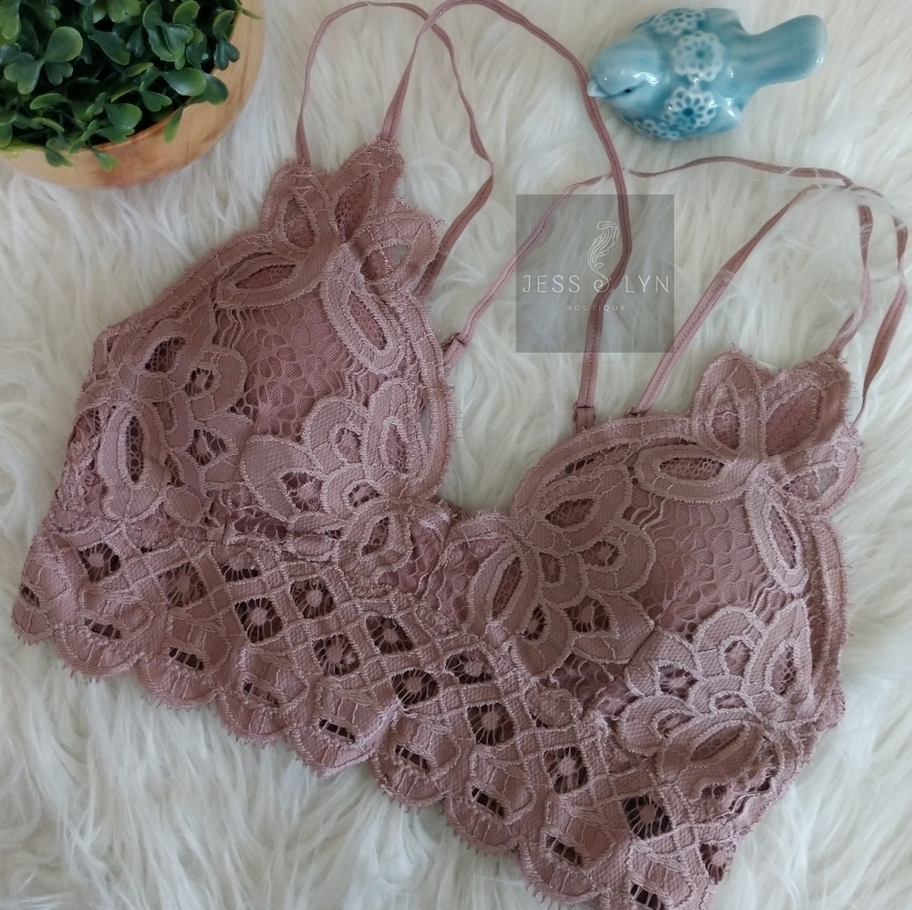 🆕 JAZA- Crochet Lace Padded Bralette